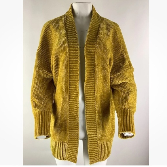 Modcloth Sweaters - ModCloth Sz M Chenille Drop Sleeve Cardigan Marigold Polyester Open Face